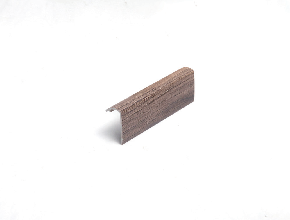 48x26x2.5mm SPC Overlap Stairnose